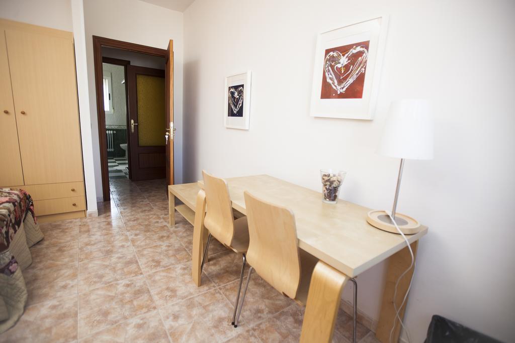 Apartamento Turistico La Ribera Del Marco Caceres Bilik gambar