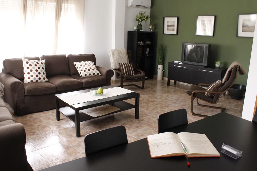 Apartamento Turistico La Ribera Del Marco Caceres Bilik gambar