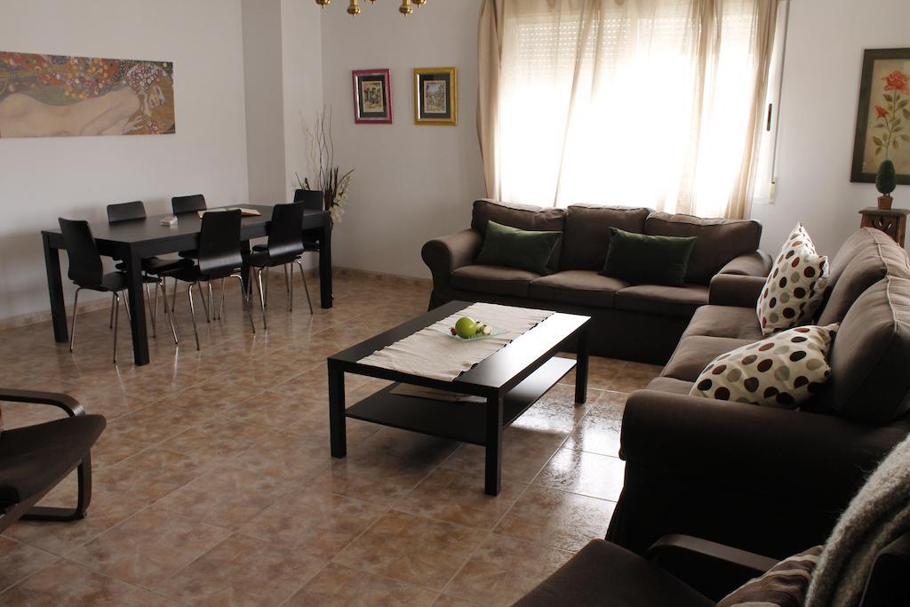 Apartamento Turistico La Ribera Del Marco Caceres Bilik gambar